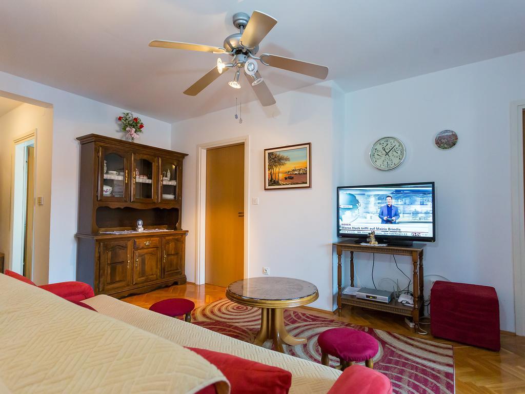 Apartment Ivka Porec Ngoại thất bức ảnh